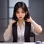 用户「资源收集控」头像，戴眼镜的女性用户